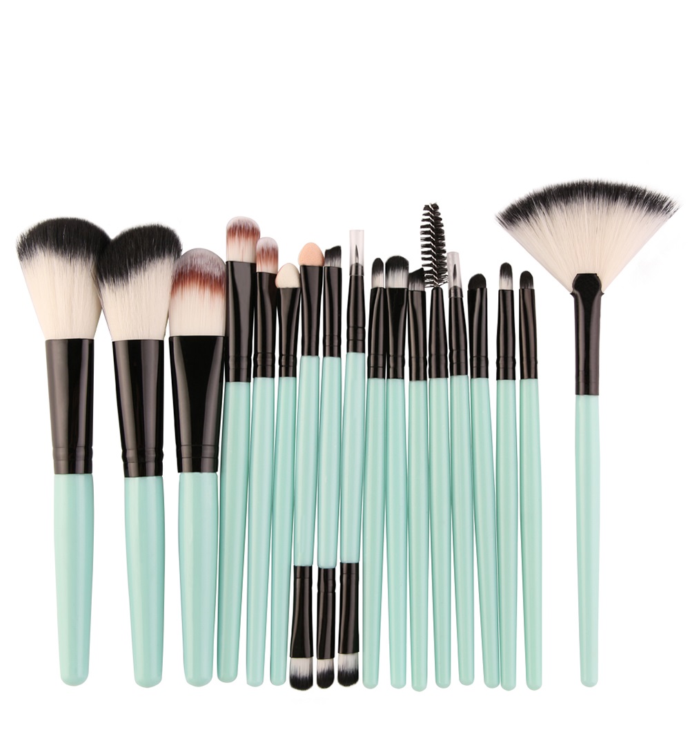 Women`s Professional Make up Tool Set